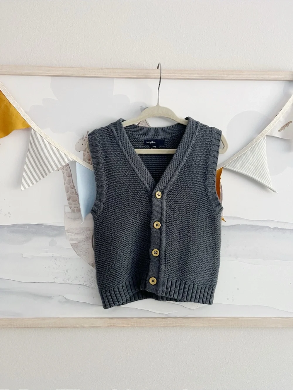 • baby gap sweater vest •